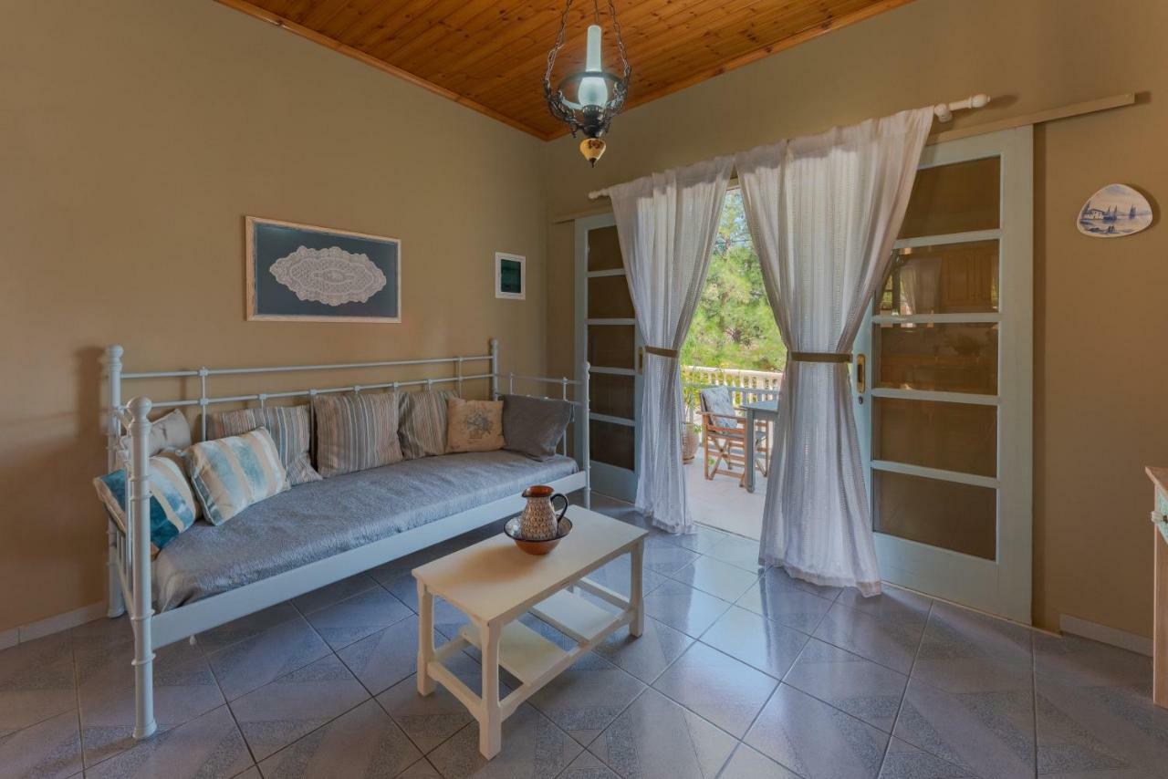Mihaila Bungalows Esparta Exterior foto