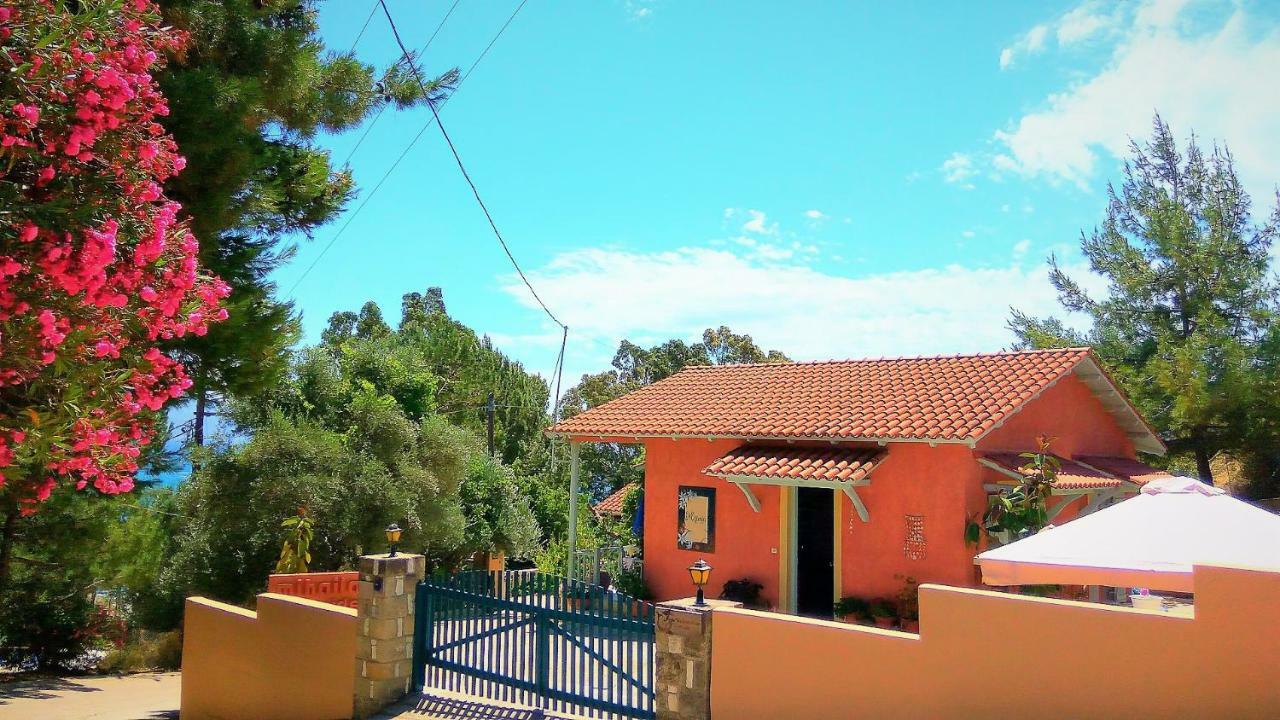 Mihaila Bungalows Esparta Exterior foto