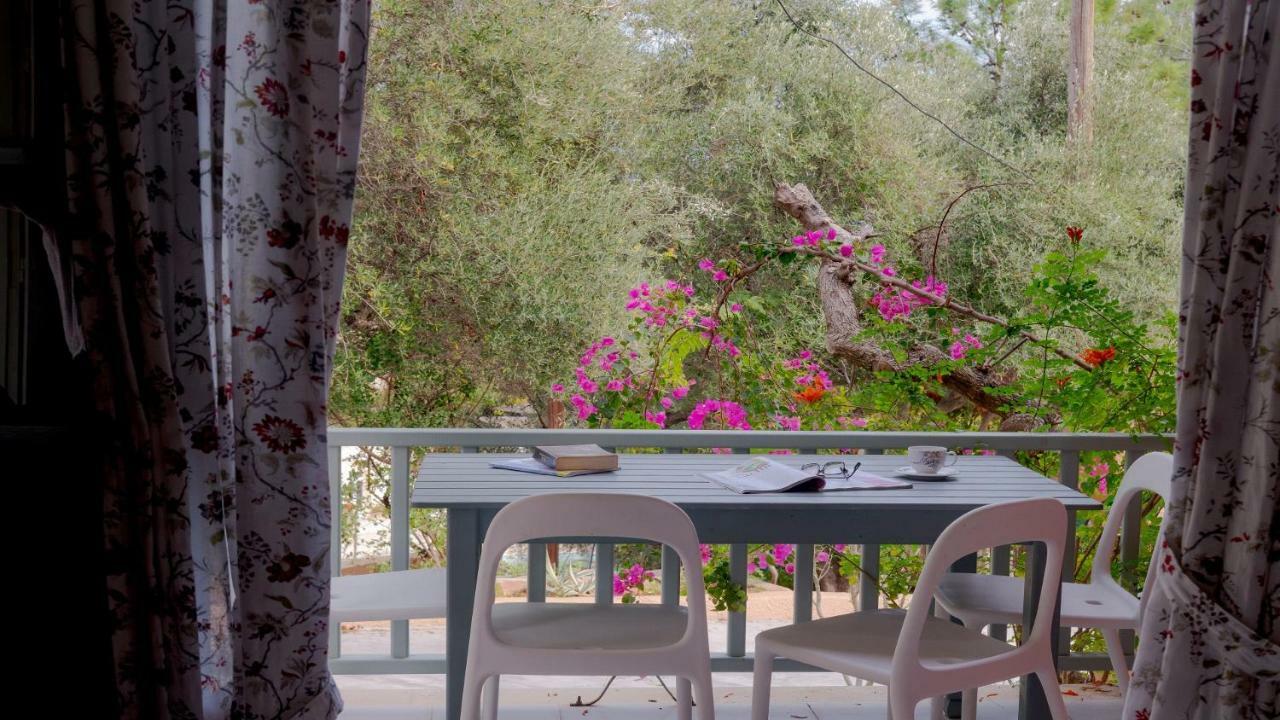 Mihaila Bungalows Esparta Exterior foto
