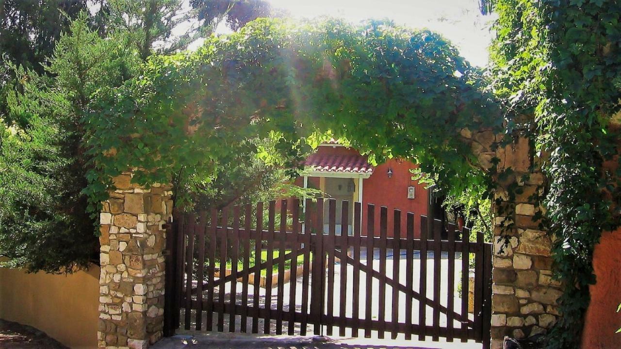 Mihaila Bungalows Esparta Exterior foto